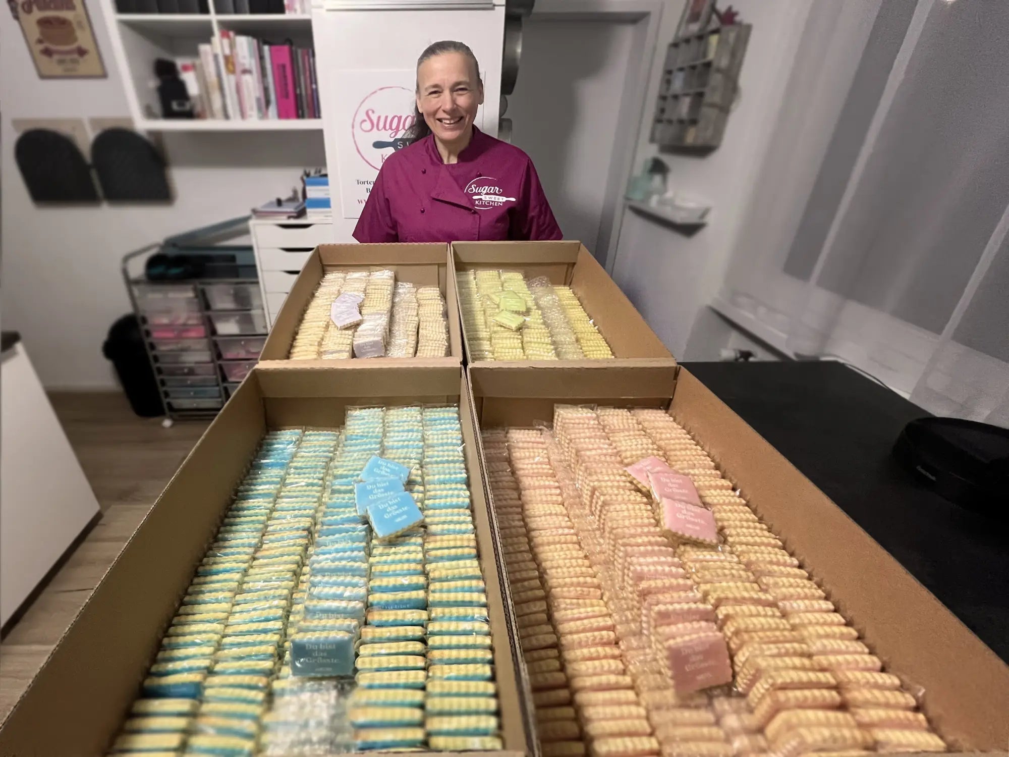 2500 Logo Cookies!