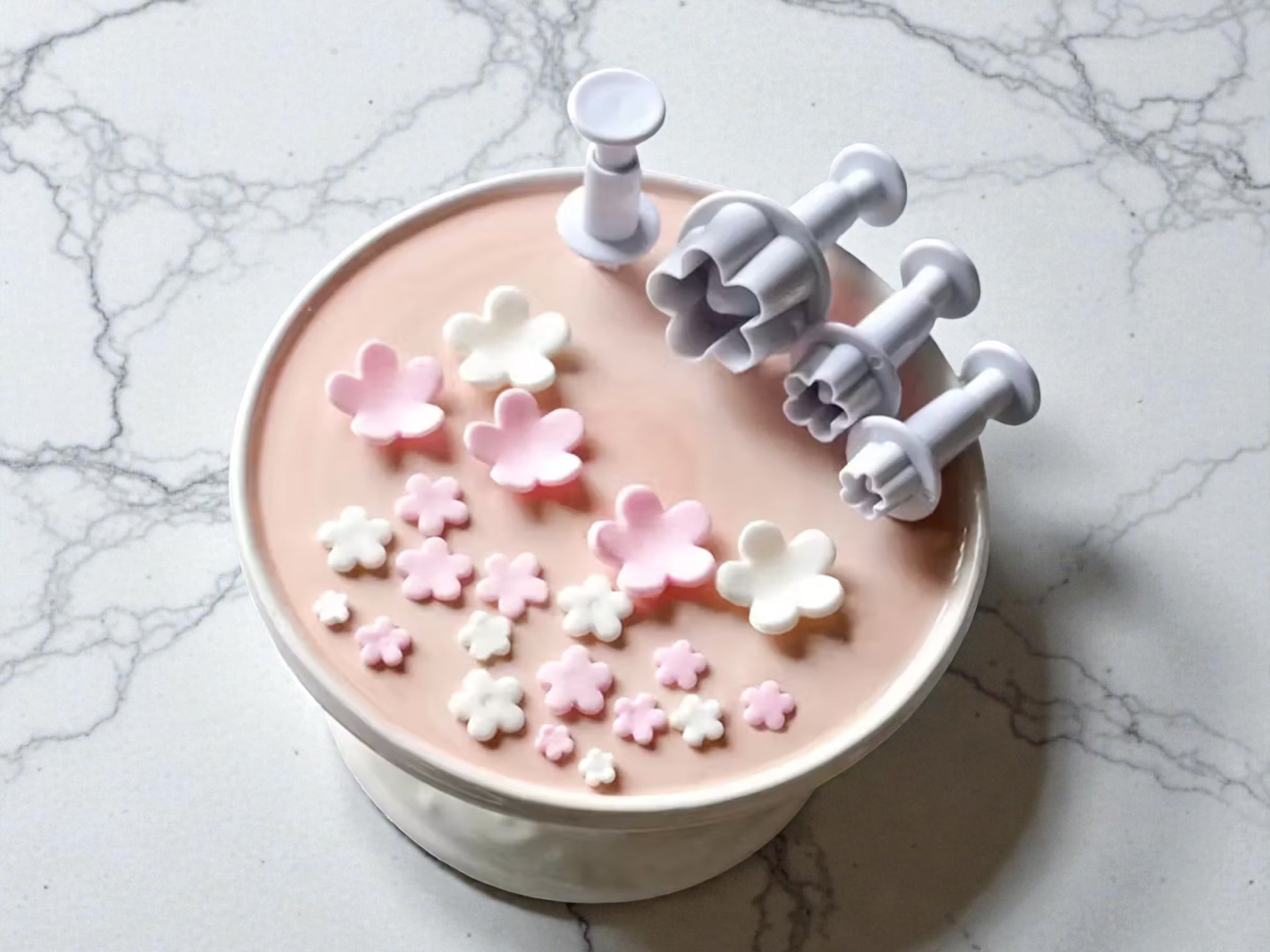 Fondant Ausstecher kleine Blumen / 4tlg. - Tortendekoration Sugar Sweet Kitchen