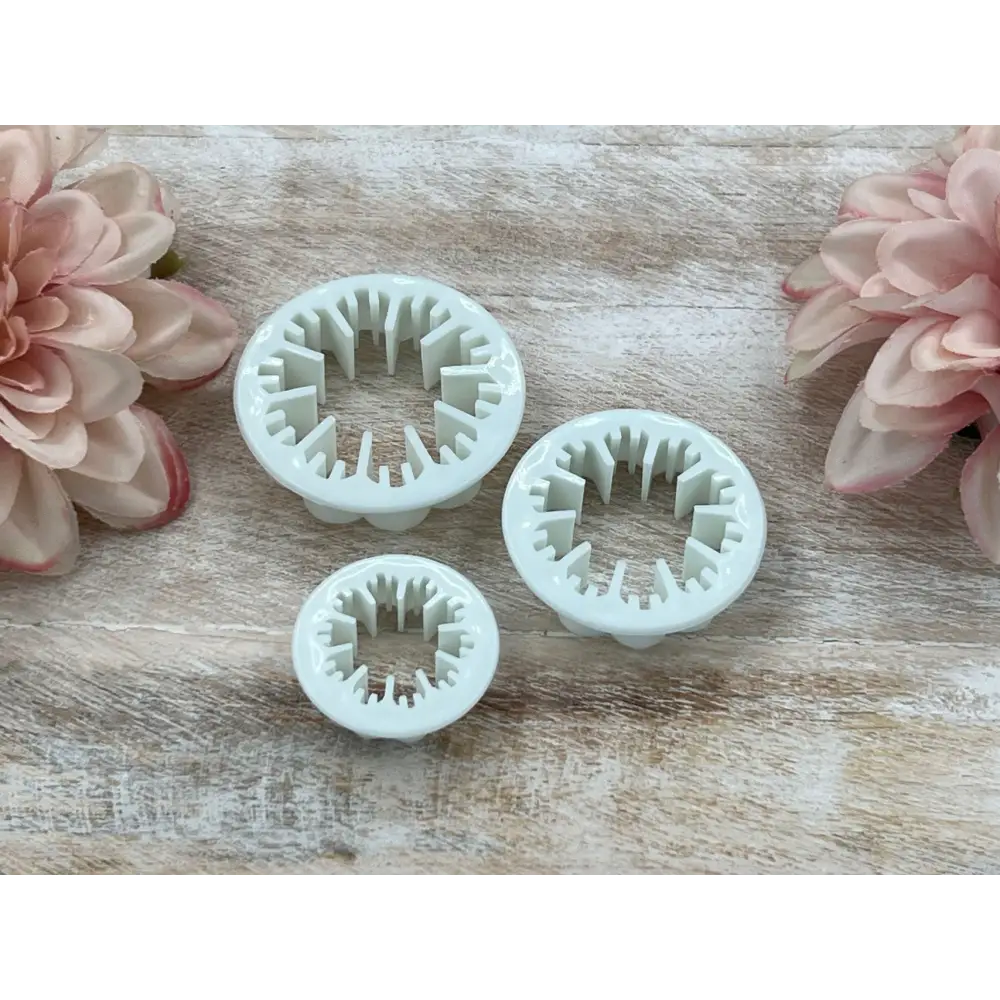 Fondant Ausstecher Nelken / 3tlg. - Tortendekoration Sugar Sweet Kitchen