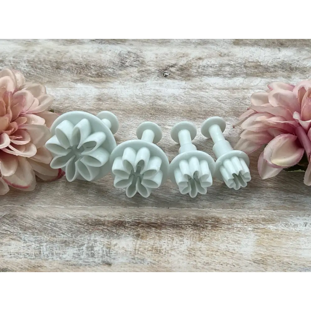 Fondant Ausstecher Veilchen / 4tlg. - Tortendekoration Sugar Sweet Kitchen