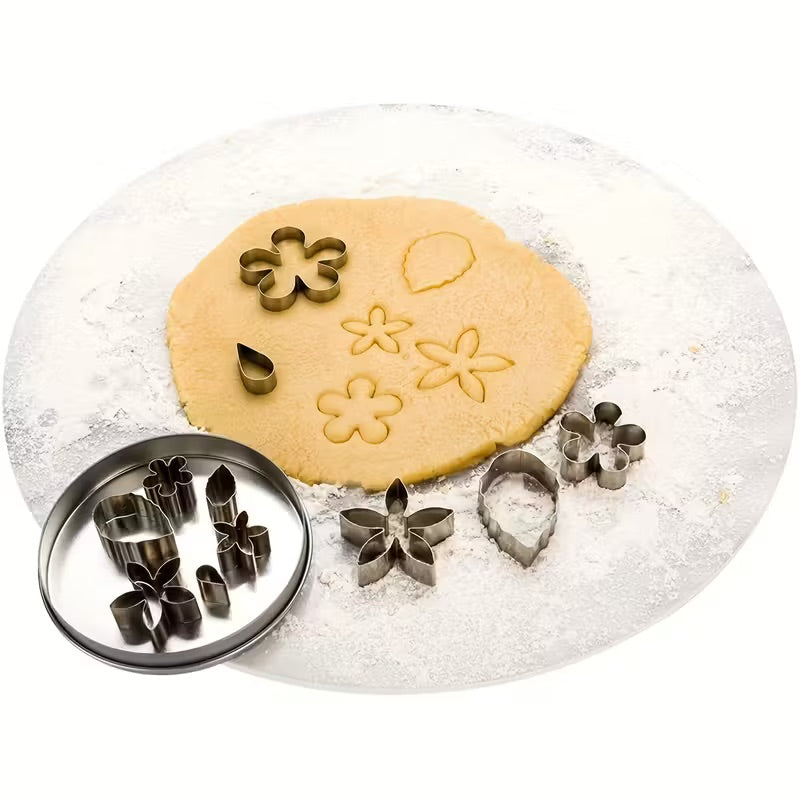 Mini Blumen-Ausstecher-Set / 12tlg. - Keksausstecher Sugar Sweet Kitchen